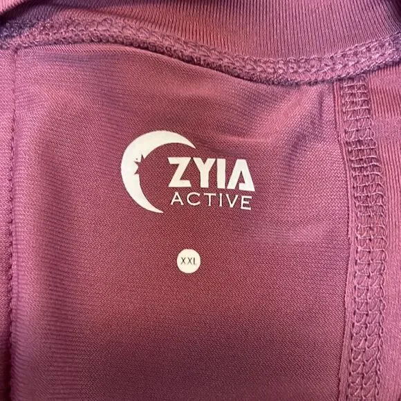 Zyia Active Elegant Muscle Sleeveless Tank Top - Picture 5 of 8